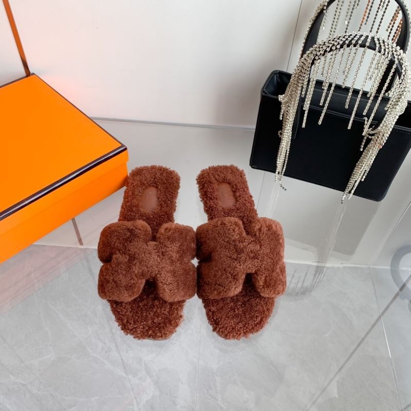 Hermes Slippers